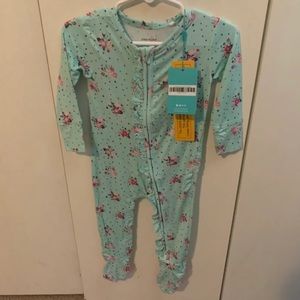 Nwt 12-18 month maisie footie
